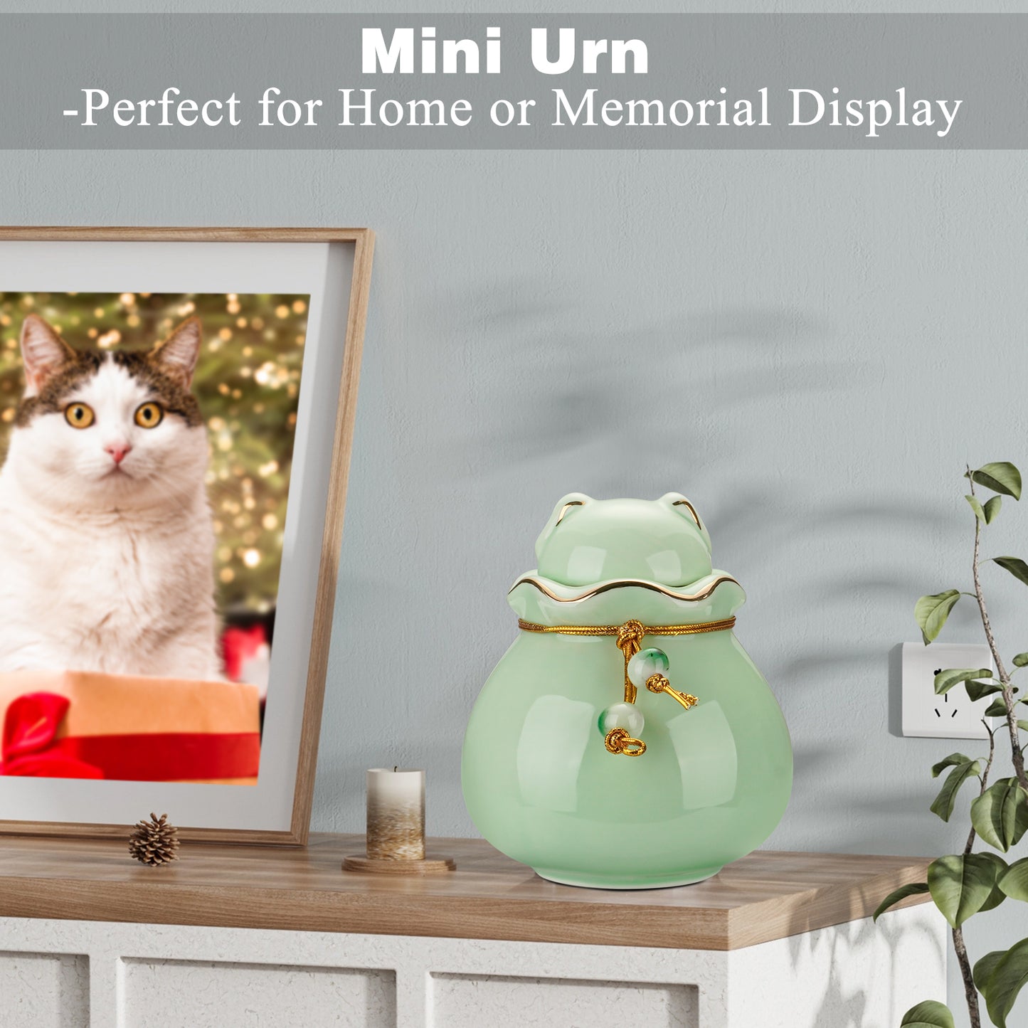 Pet Memorial Urn for Cat or Dog Ashes Elegant Ceramic Keepsake Holder, Small Urn for Pet Ashes